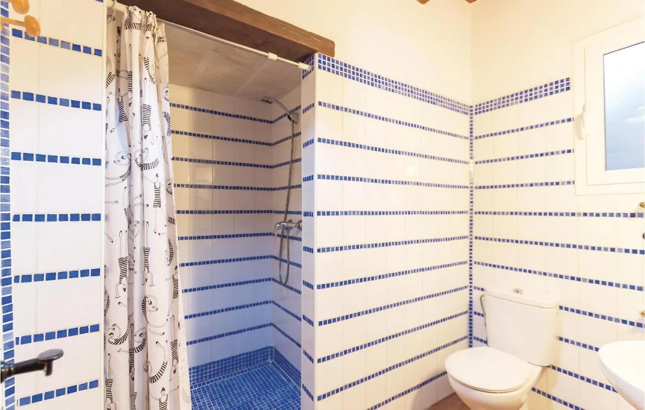 13 Bedroom Cozy Home In Sayalonga Prázdninový dům